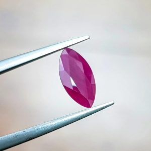 רובי טבעית מרקיזה 1.15 קראט