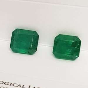 זוג אמרלד מלבני