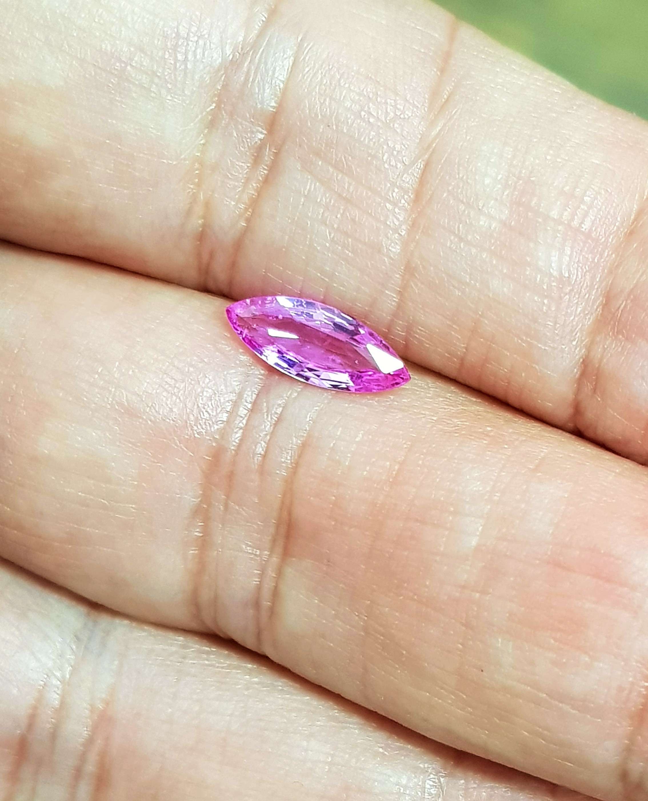 תכשיט מעוצב מאיזדי תכשיטים, צילום מוצר בקרוב